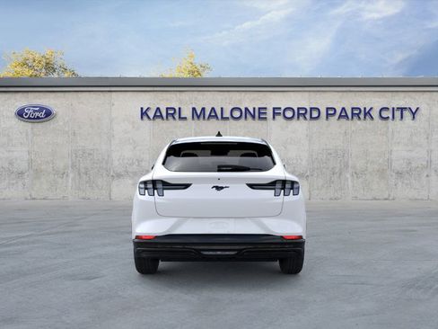 New 2026 Ford Mustang Mach-E Premium image 5