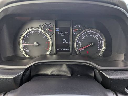 Used 2020 Toyota 4Runner Limited AWD/4WD image 35
