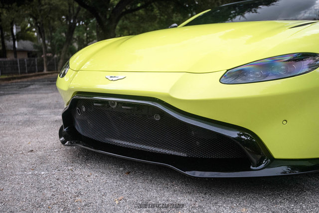 Used 2020 Aston Martin V8 Vantage Coupe RWD image 69
