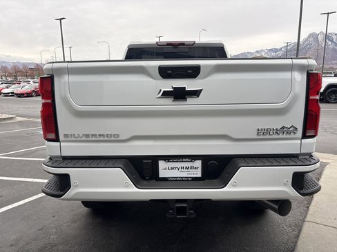 New 2026 Chevrolet Silverado 3500 High Country w/ Technology Package image 4