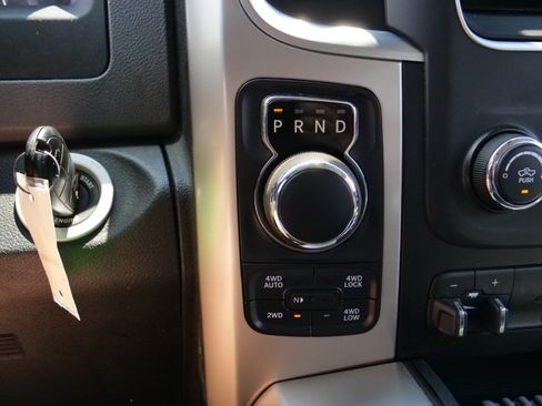 Used 2015 RAM 1500 Big Horn AWD/4WD image 11