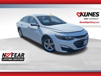 Used 2024 Chevrolet Malibu LT