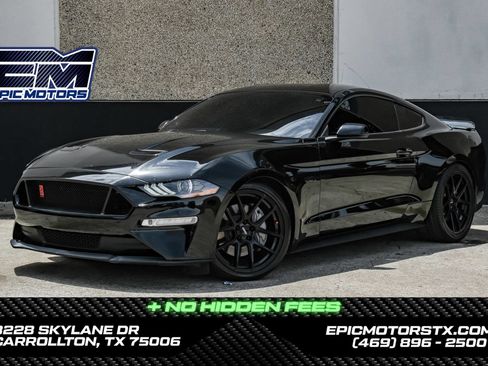Used 2018 Ford Mustang GT RWD image 1