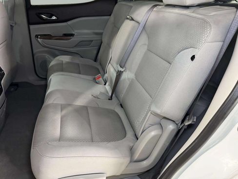 Used 2023 GMC Acadia SLE w/ Driver Convenience Package AWD/4WD image 25