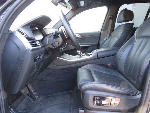 Used 2022 BMW X5 xDrive40i AWD/4WD image 10