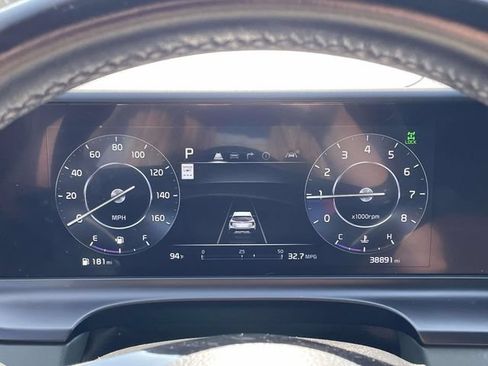 Used 2024 Kia Seltos SX w/ SX Sunroof Package AWD/4WD image 22