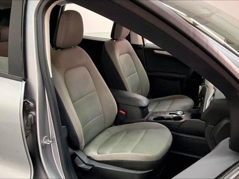 Used 2022 Ford Escape S image 7