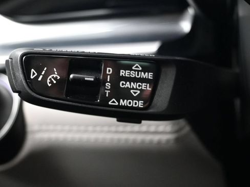 Certified 2023 Porsche Panamera 4 AWD/4WD image 26