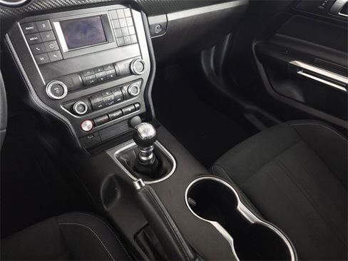 Used 2019 Ford Mustang Coupe image 15