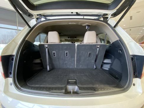 Used 2019 Honda Pilot Touring image 27