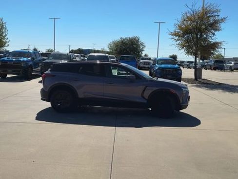 New 2026 Chevrolet Blazer EV LT image 9