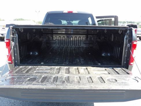 Used 2018 Ford F150 XL w/ Equipment Group 101A Mid RWD image 22