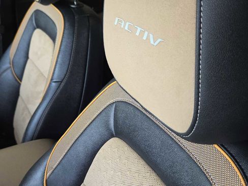 Certified 2025 Chevrolet Equinox ACTIV w/ Safety and Technology Package image 16