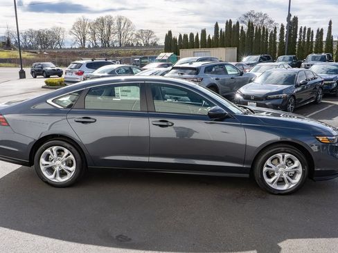 New 2026 Honda Accord LX image 5