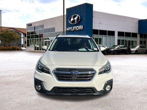 Used 2019 Subaru Outback 2.5i Touring w/ Popular Package #3A image 8