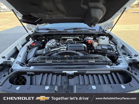 Certified 2025 Chevrolet Silverado 2500 High Country w/ Technology Package image 38