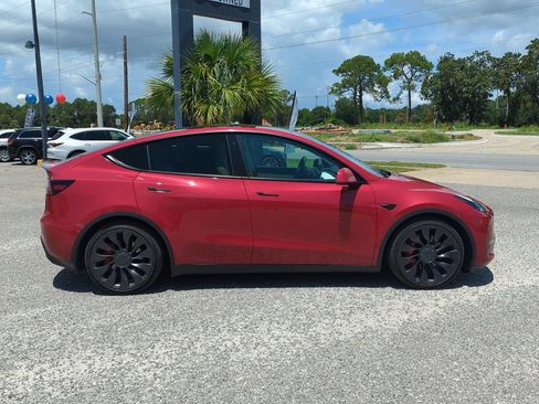 Used 2022 Tesla Model Y Performance AWD/4WD image 8
