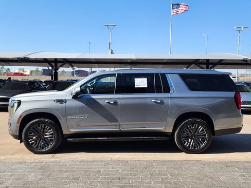 New 2026 GMC Yukon XL Elevation image 6