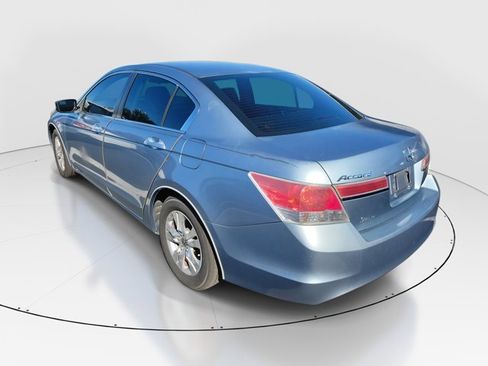 Used 2011 Honda Accord LX-P image 3