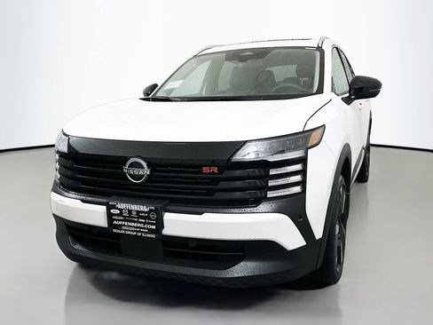 New 2026 Nissan Kicks SR w/ SR Premium Package image 3