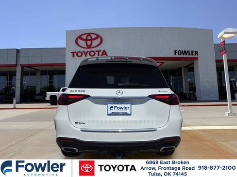 Used 2024 Mercedes-Benz GLE 580 4MATIC image 4