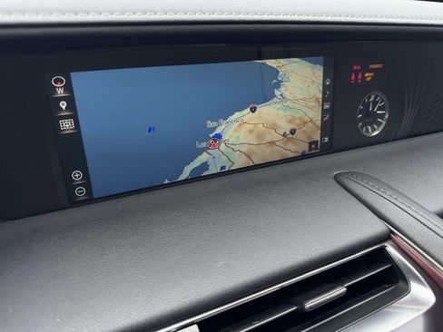 Used 2019 Lexus LC 500 image 22