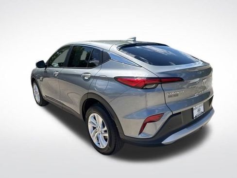 Used 2025 Buick Envista Preferred FWD image 5