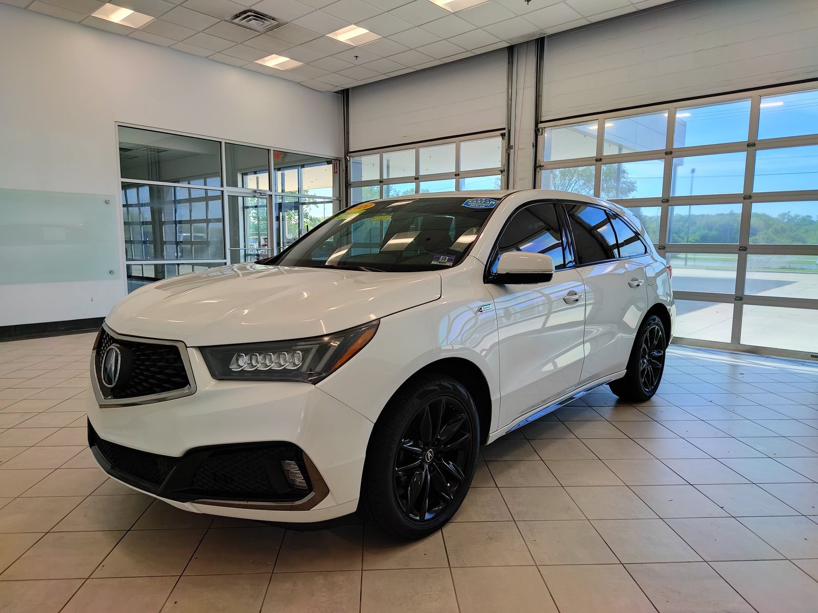 Used 2020 Acura MDX w/ Technology Package AWD/4WD image 7