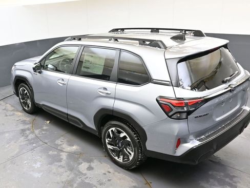 New 2025 Subaru Forester Limited w/ Popular Package image 31
