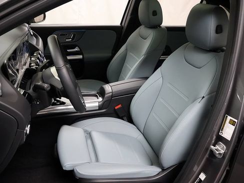 Certified 2026 Mercedes-Benz GLA 250 4MATIC image 10