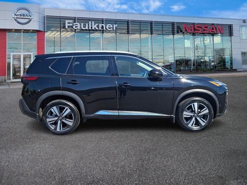 Certified 2023 Nissan Rogue SL w/ SL Premium Package AWD/4WD image 7