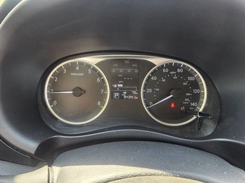 Used 2024 Nissan Kicks S FWD image 29