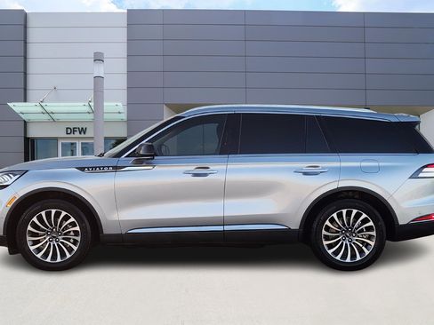 Used 2022 Lincoln Aviator Reserve w/ Equipment Group 201A image 3