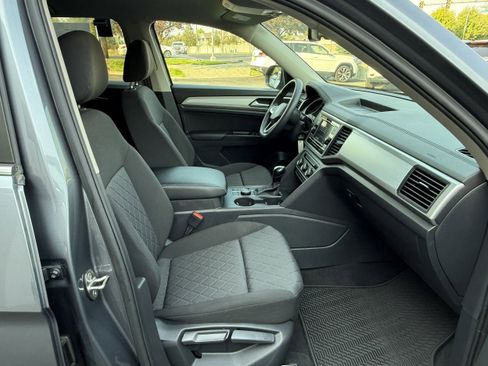 Used 2021 Volkswagen Atlas S image 24