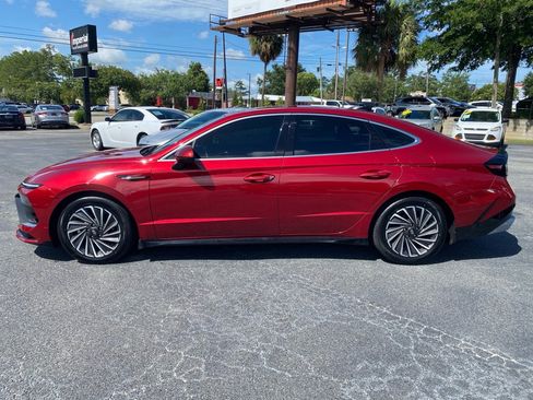 Used 2024 Hyundai Sonata SEL FWD image 3