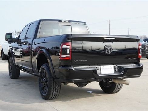 Used 2024 RAM 2500 Limited image 7