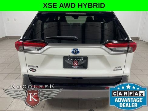 Used 2019 Toyota RAV4 XSE w/ XSE Weather Package image 5