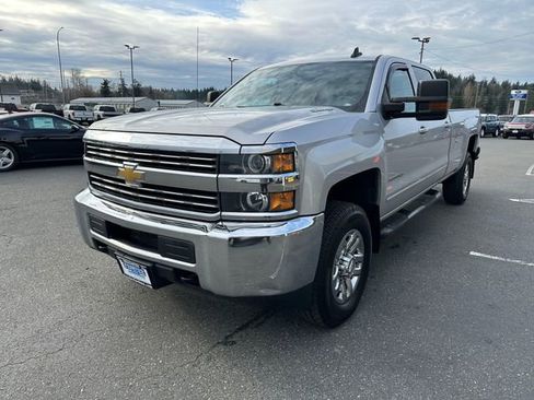 Used 2015 Chevrolet Silverado 3500 LT image 6