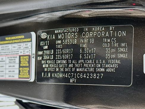 Used 2012 Kia Sedona EX FWD image 12