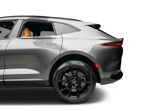 Used 2021 Aston Martin DBX AWD/4WD image 20
