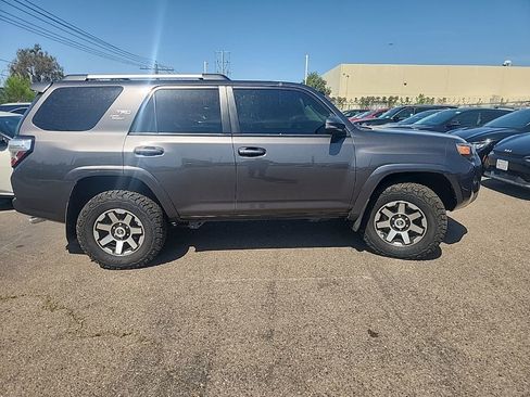 Used 2017 Toyota 4Runner TRD Off-Road Premium image 17