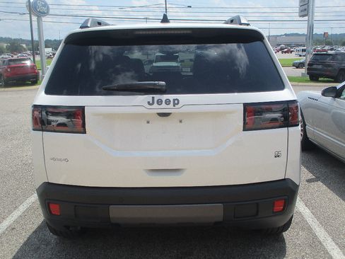 New 2026 Jeep Cherokee Limited AWD/4WD image 20