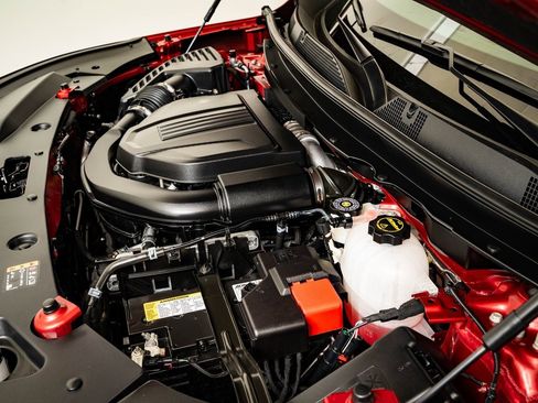 Used 2025 Buick Enclave Avenir w/ Super Cruise Package image 54