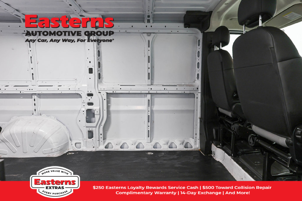 Used 2025 RAM ProMaster 2500 w/ Convenience Group FWD image 22