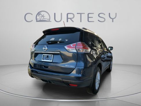 Used 2015 Nissan Rogue SV AWD/4WD image 3