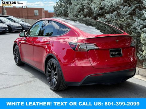 Used 2023 Tesla Model Y Performance AWD/4WD image 6