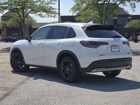 New 2026 Honda HR-V Sport image 17