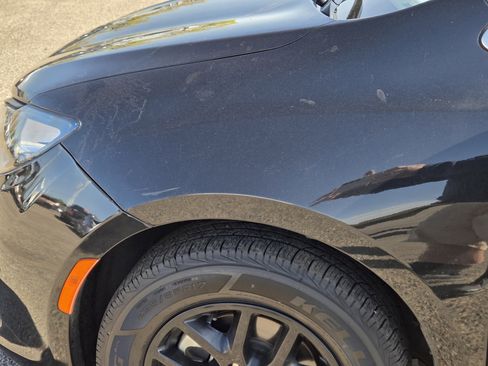 Used 2022 Chrysler Voyager LX image 6