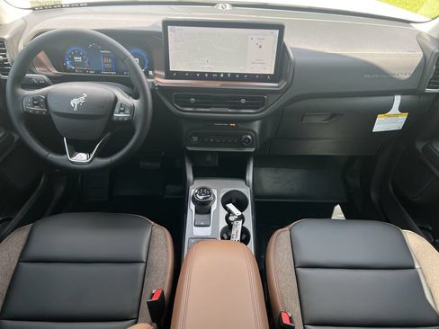 New 2026 Ford Bronco Sport Outer Banks w/ Sasquatch Outer Banks Package AWD/4WD image 2