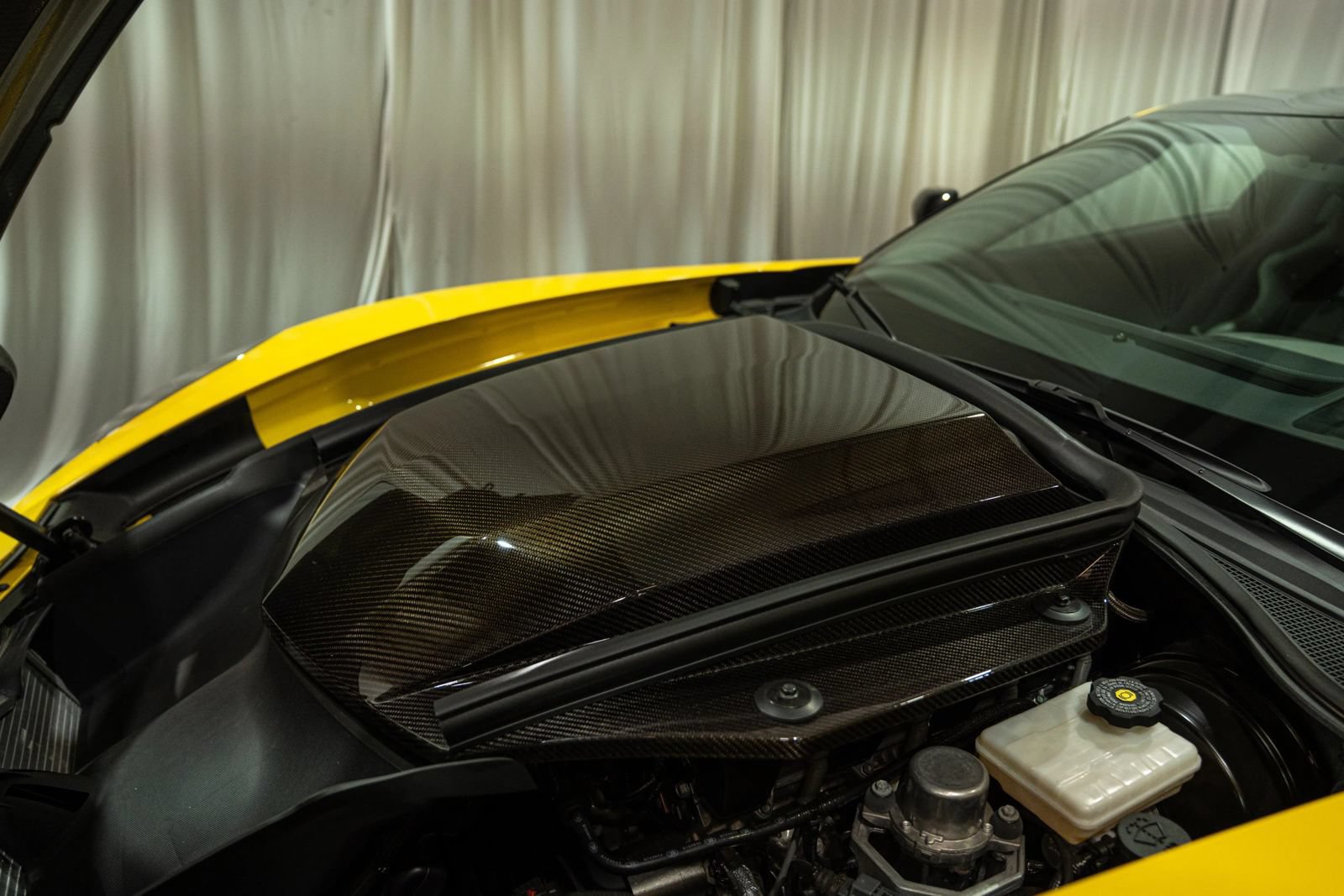 Used 2019 Chevrolet Corvette ZR1 RWD image 12